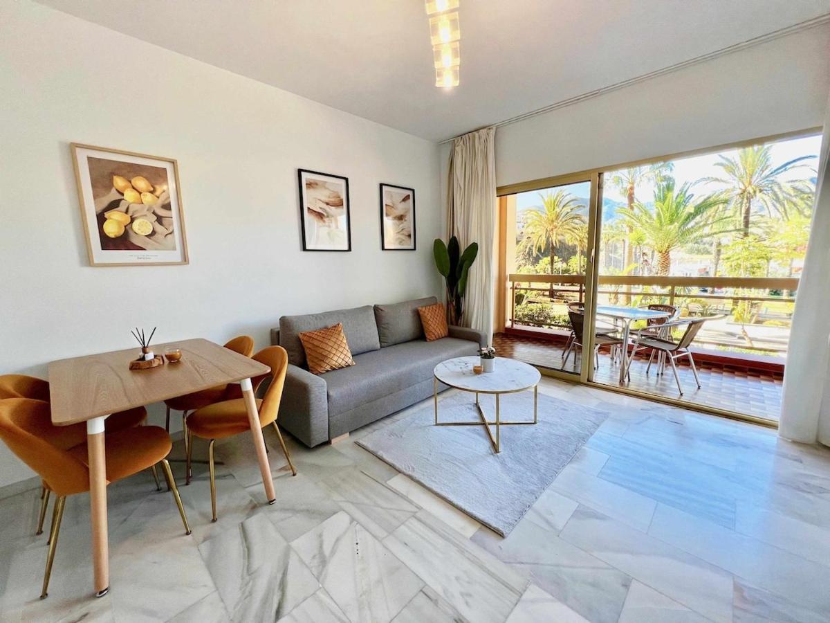 797 Holiday Rentals- Apartamento en Sunset Beach con vistas al jardin Benalmádena Exterior foto